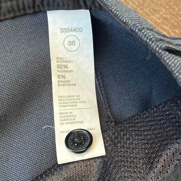 Buffalo Relaxed-Fit Chino Shorts - Size 36 - Picture 6 of 7